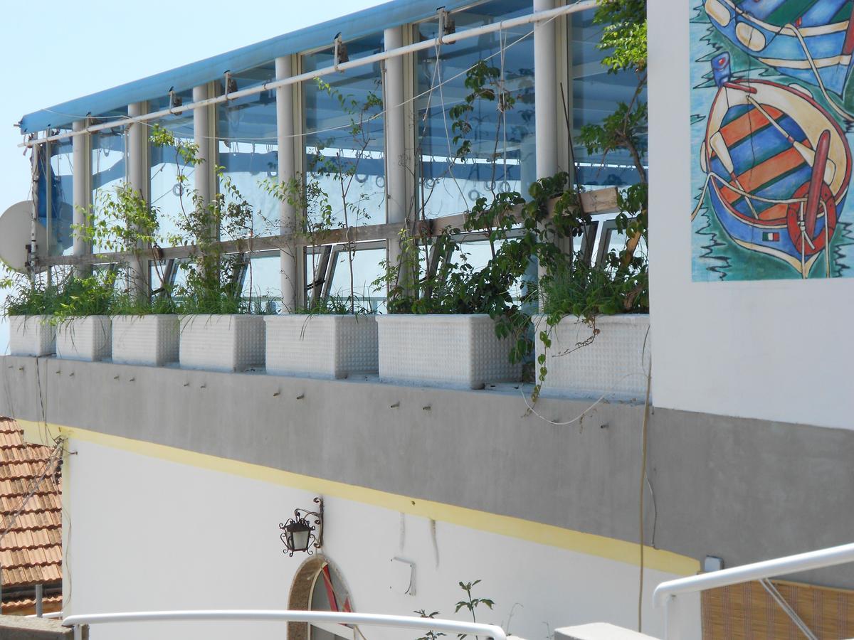 Bed and Breakfast La Vela Furore Exterior foto